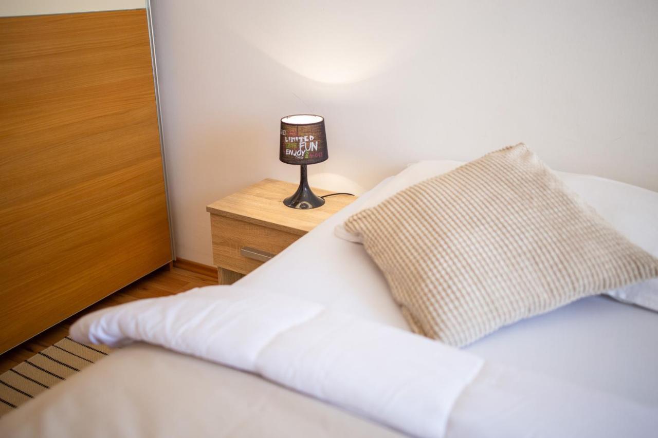 Apartment Tia Цриквеница Экстерьер фото