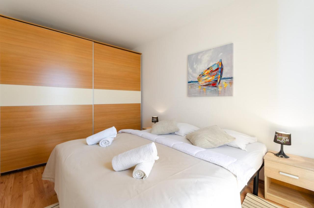 Apartment Tia Цриквеница Экстерьер фото